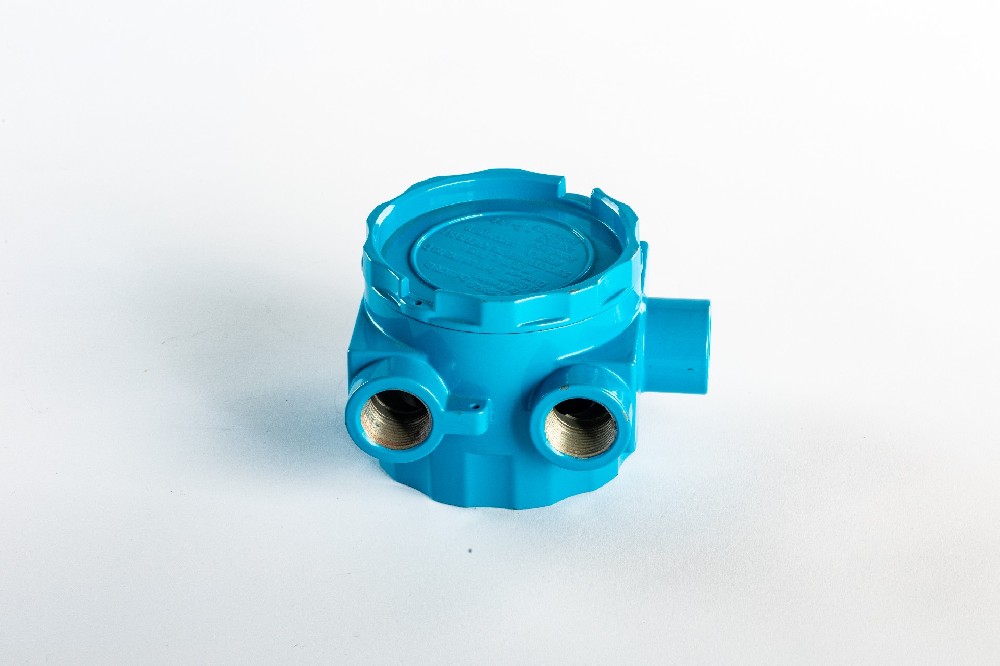 鋁合金壓鑄件表面出現氣孔是什么原因？