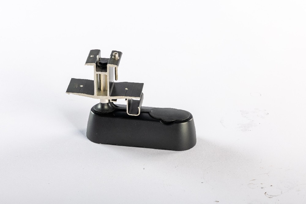 光伏支架鋁壓鑄件廠家如何提升產品抗腐蝕性能